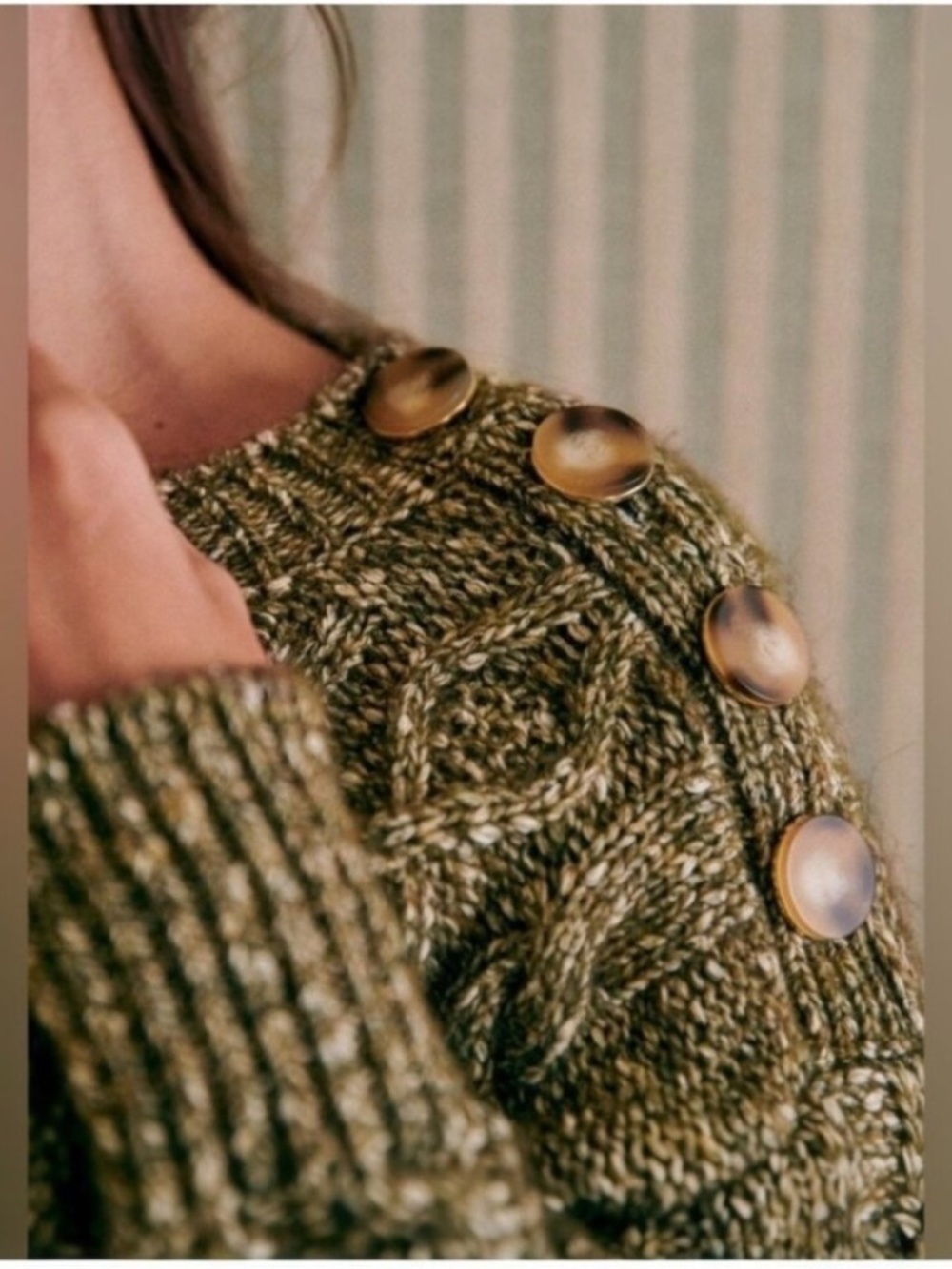 Sezane James Jumper in Olive Green Size Small - Picture 6 of 6